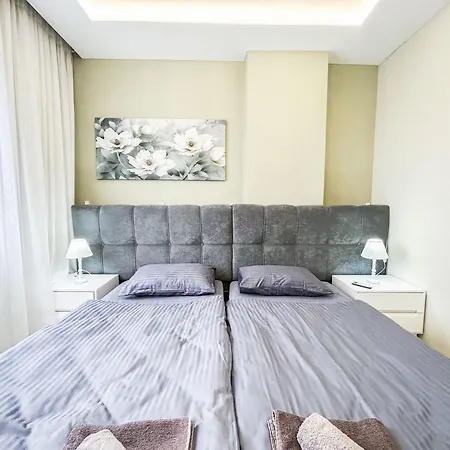 Family 1157 Apartment