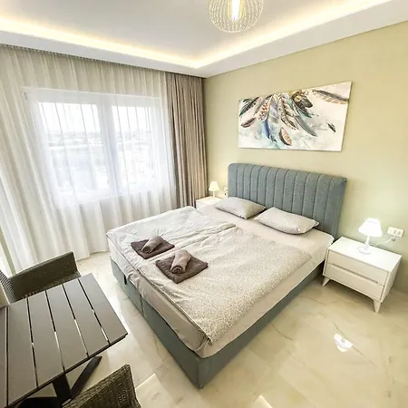 Apartment Family 1157